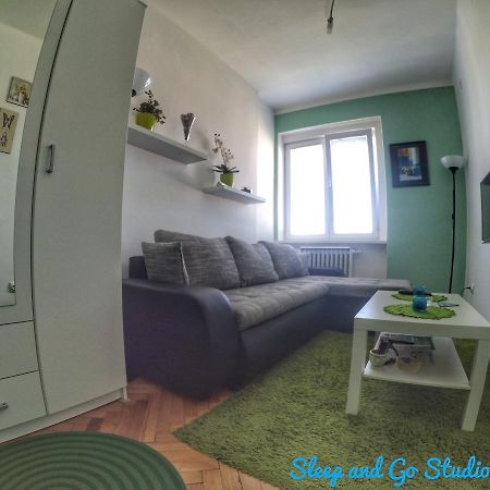 Sleep&Go Pedja Appartement Belgrado Buitenkant foto