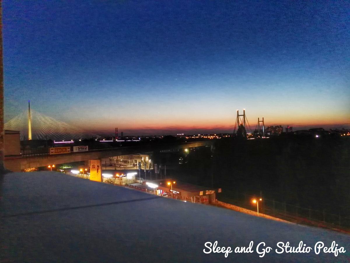 Sleep&Go Pedja Appartement Belgrado Buitenkant foto